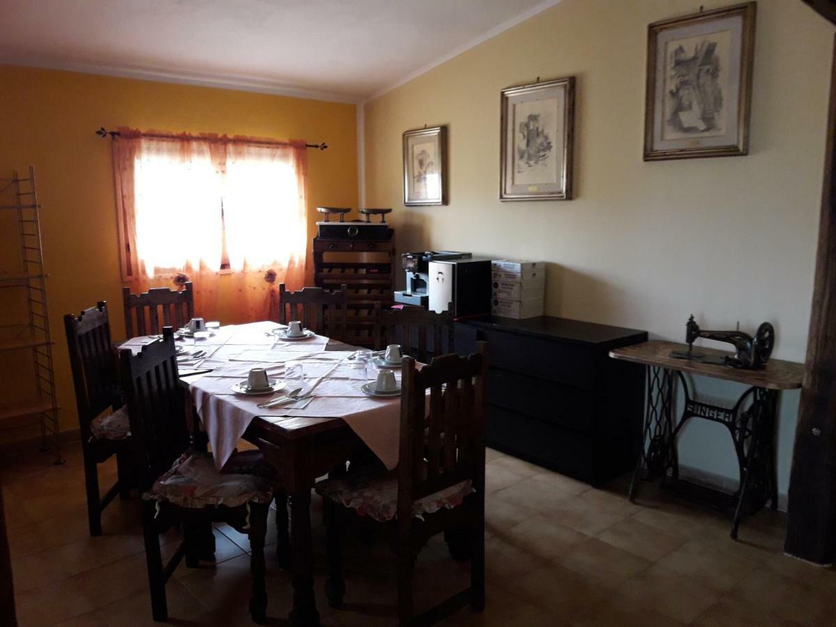 B & B Country House Capoterra Εξωτερικό φωτογραφία